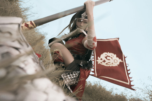剑侠情缘3——天策 破虏军娘cosplay"不负铠甲,不恋红妆"