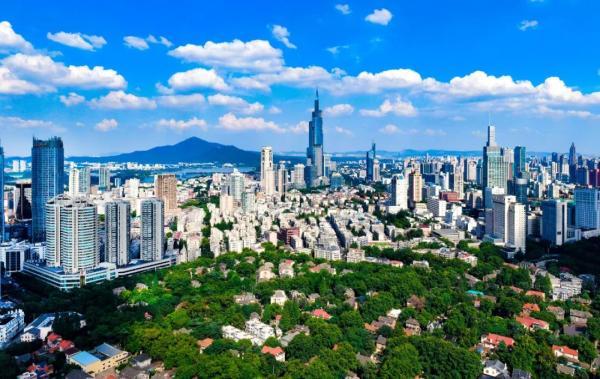 南京市经济总量是多少_南京市市标是什么图片