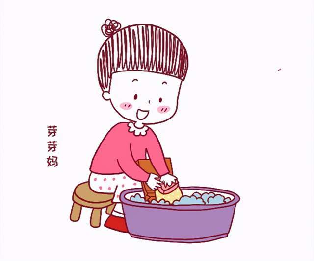 清水漂洗几遍,而甲醛可溶于水,甲醛超标对宝宝的危害是很大的,新衣服