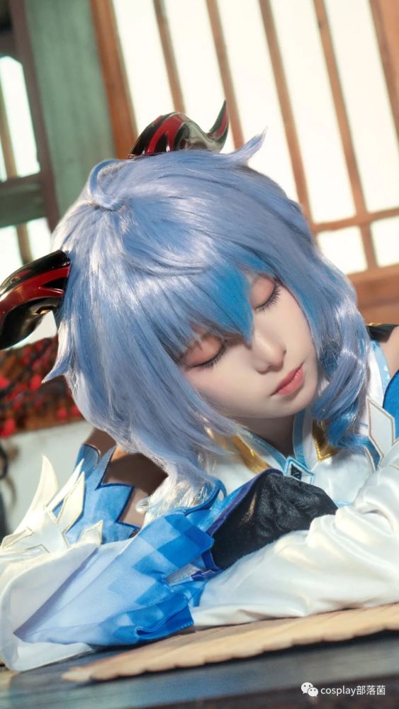 cos:原神甘雨cos正片@猫罐