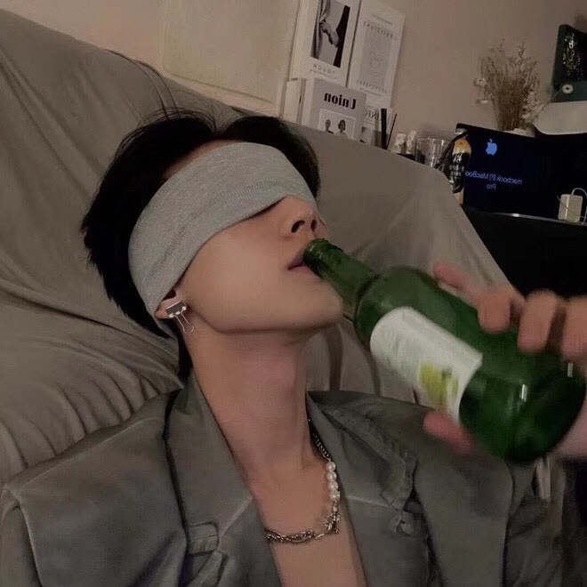 男生头像:单身贵族气质风