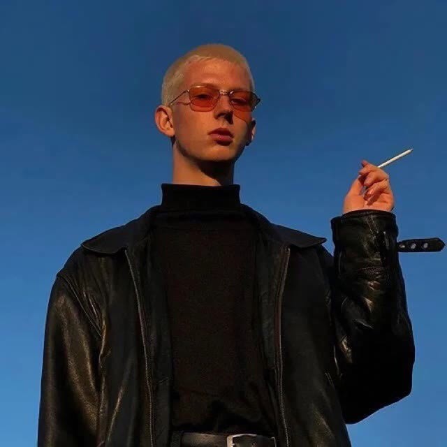男生头像:单身贵族气质风