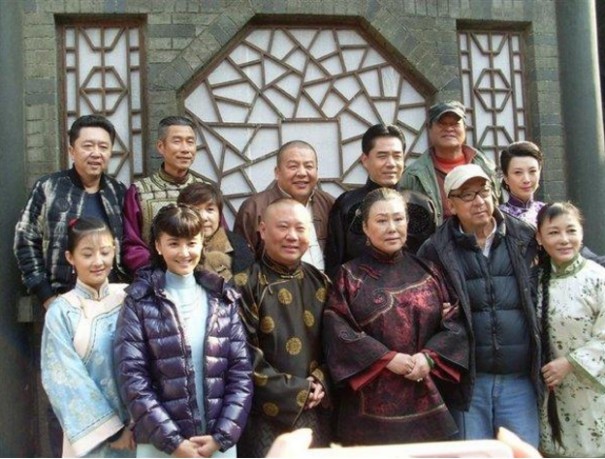 1995年,郭宝昌泣血之作《大宅门》筹拍,陈宝国怒甩9万