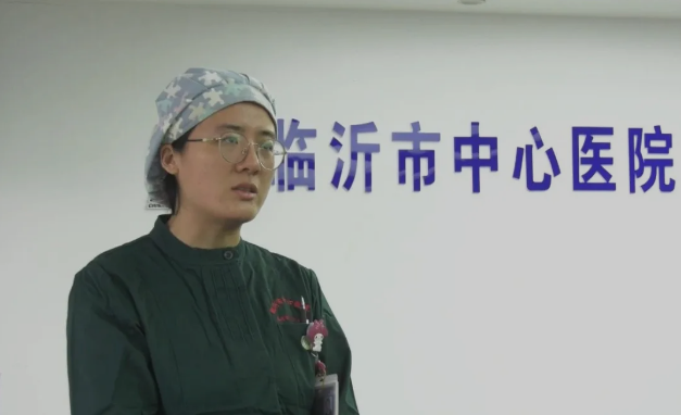 据了解,谭树君为临沂市中心医院重症监护室护士.