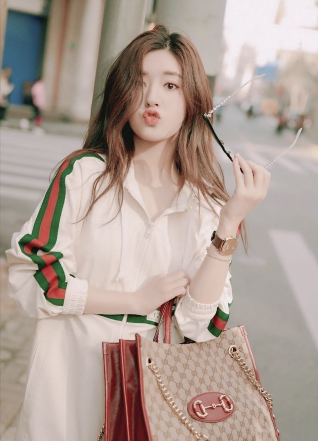 赵露思美图壁纸锁屏收藏