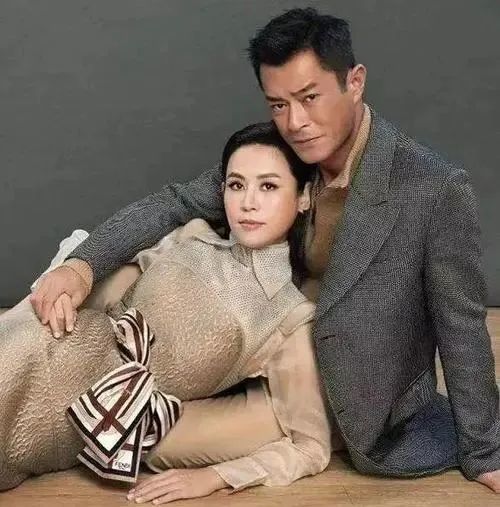 10位五六十岁的男明星,至今未婚,他们生命中都有过哪些女人?