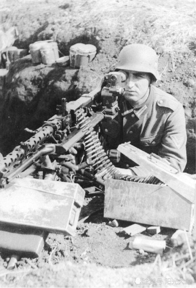 二战德军机枪6-mg34通用机枪