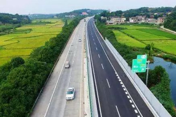 而关于g59呼北高速新化至新宁段工程以及g207新邵县绕城公路工程,小编