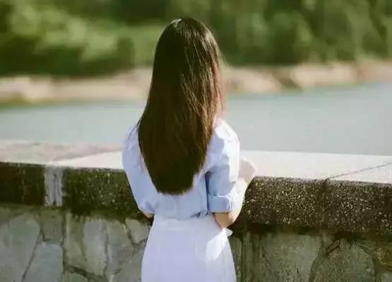 关于情侣分手后的伤感个性签名