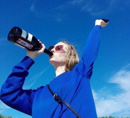 关于女生的个性签名 超拽超霸气