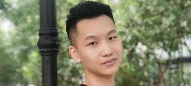 刘筱亭做新发型,粉丝无比期待,通过龙字科直播就可以看到