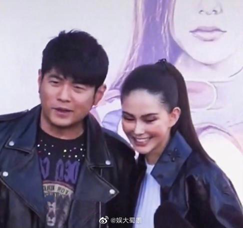 童年偶像周杰伦胖成油腻大叔!2021春晚首次连线直播!