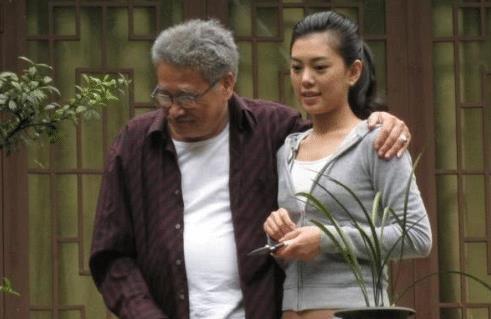 男星"一夫多妻"?吴孟达有3个老婆,而他有4个老婆17个孩子