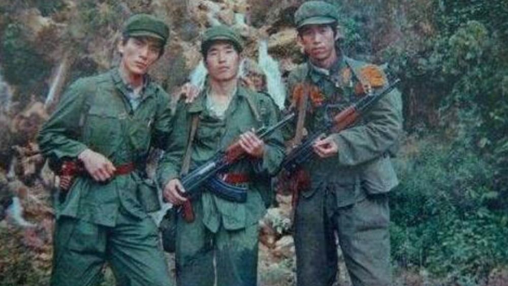 此人是中越战争的叛徒,双亲被他气过世,后被越南抛弃