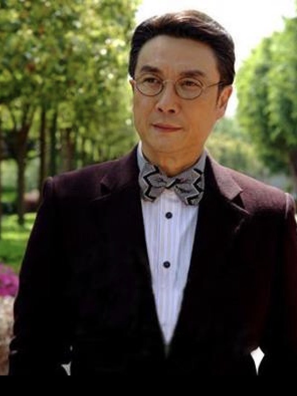 刘松仁的感情生活,一直空缺的他却在一场航班上偶然邂逅了空姐苏嘉燕
