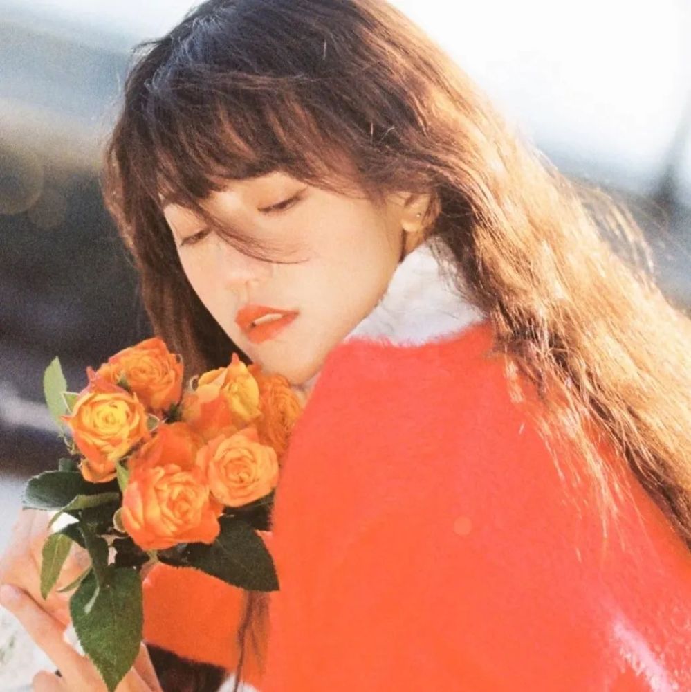 红色系女生头像·真人头像·新年头像