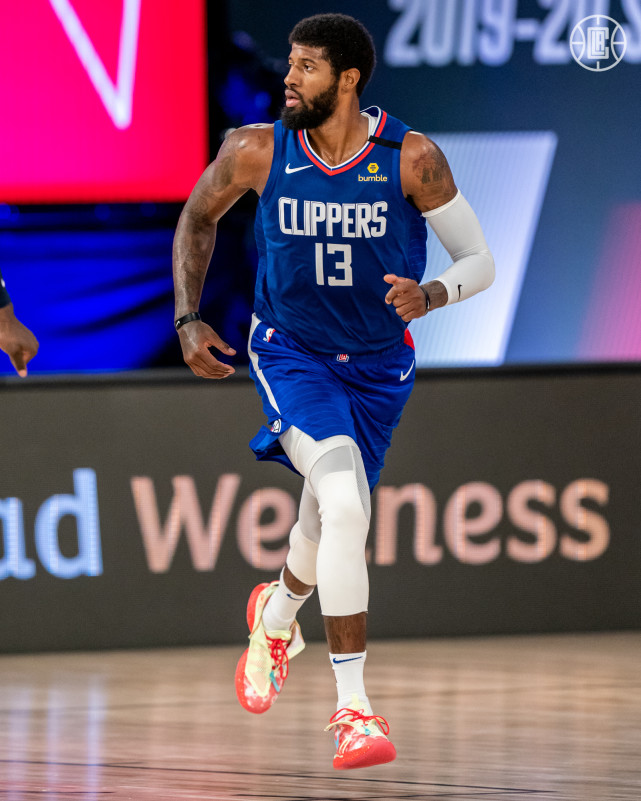 nba球星图片保罗乔治