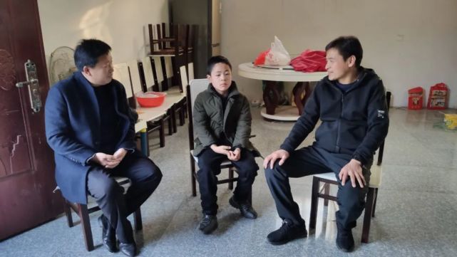 谢金明到王集镇开展春节走访慰问活动