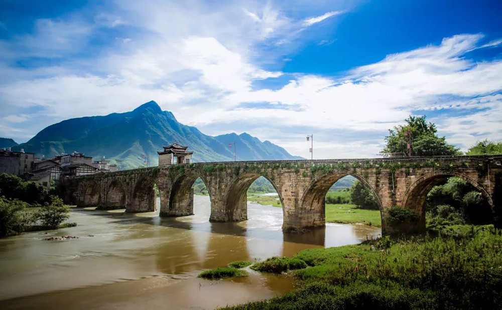 江西铅山县永平古镇大义桥,有一段故事,一段难忘的历史