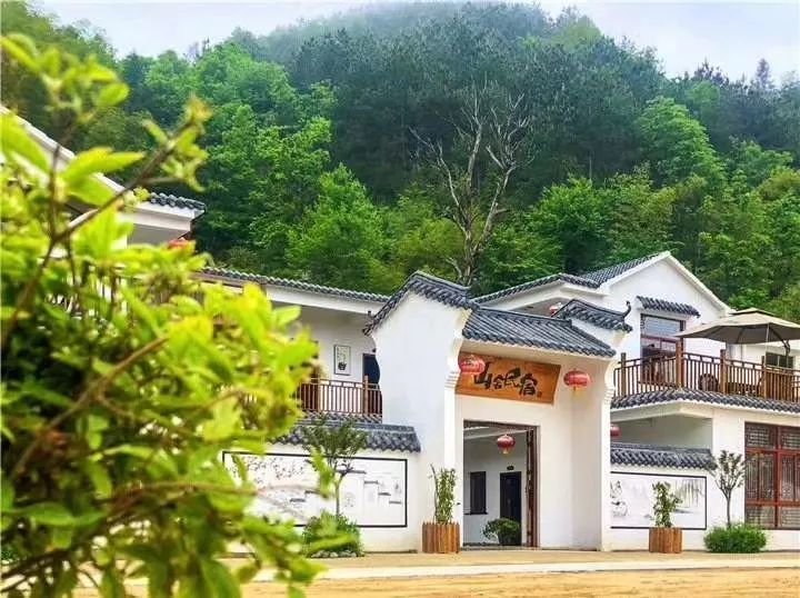 英山民宿|择一处山野间的小屋,做一枚自在逍遥人