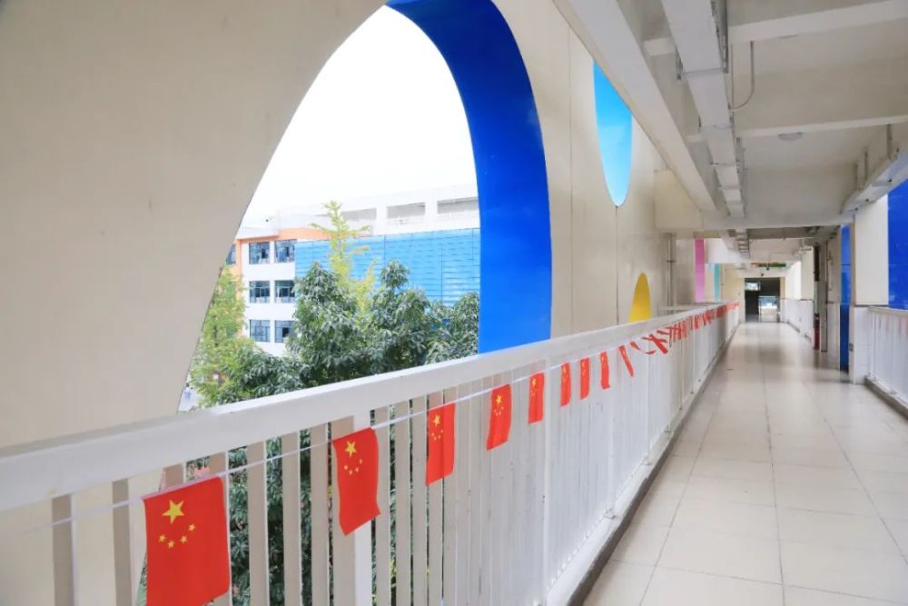 成都市草堂小学西区分校:向美而生,探索教育的"美学表达"