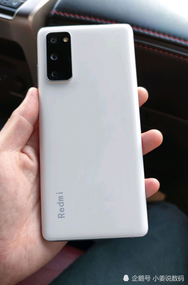 红米k40pro真机图片,红米k40细节图 红米k40 pro即将发布,搭载骁龙870 三摄,价格感人