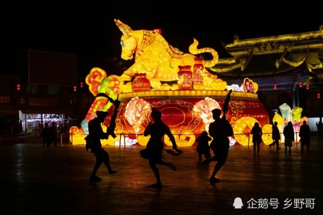 下司古镇花灯节来了,来一场说走就走的旅行吧