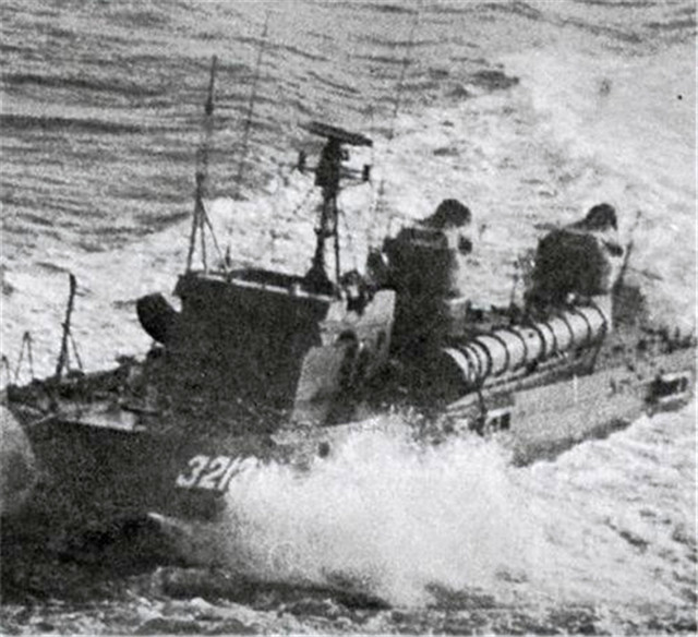 海军3213鱼雷艇事件