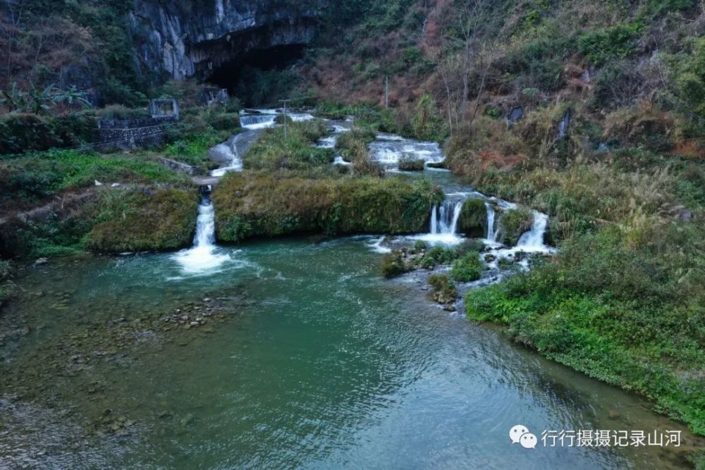 上林县西燕镇定龙村油菜花,三里镇加滩村穿山溪流