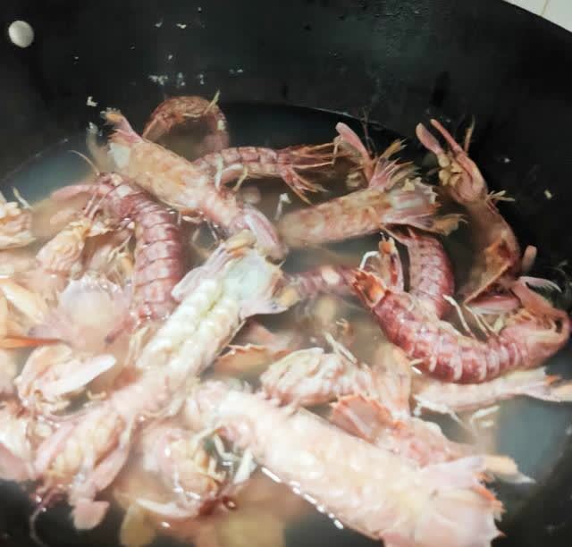 白灼皮皮虾外观红亮好看虾肉鲜美无比