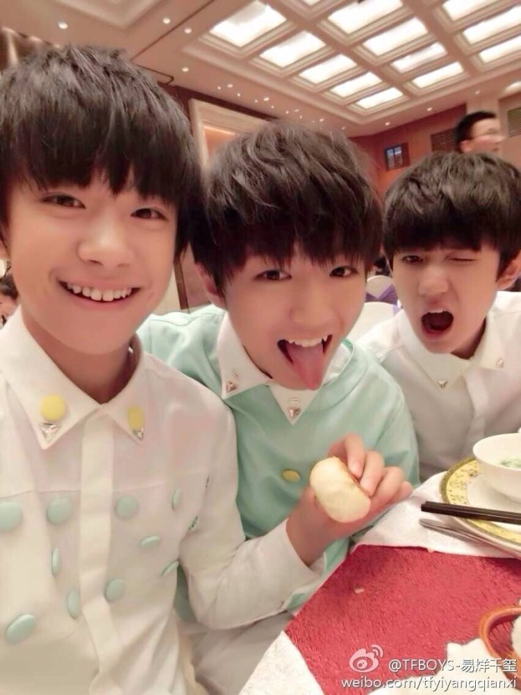 tfboys那些年的合照,来波回忆杀