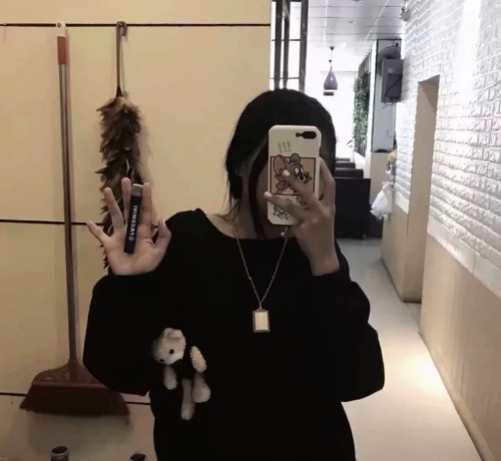 适合网恋女生头像/男生勿用