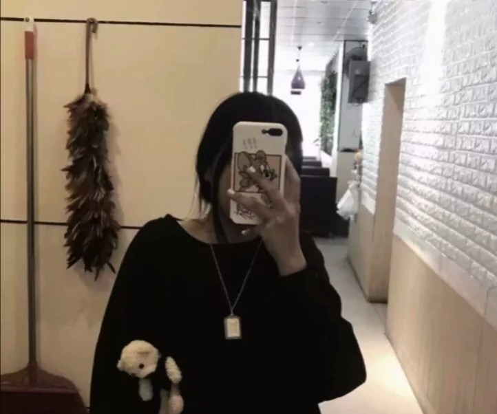 适合网恋女生头像男生勿用