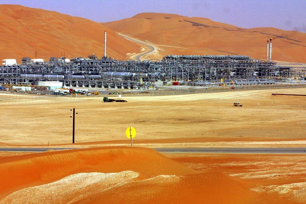 全球最大的陆上油田-加瓦尔油田