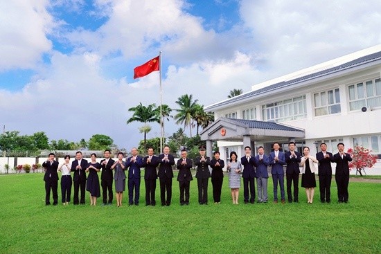 中国驻斐济使馆通过人民网向广大网友拜年