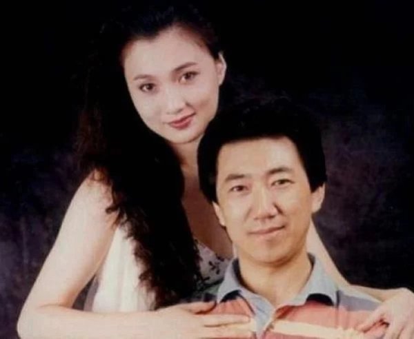 最美杨贵妃林芳兵因太美屡遭暗算,为戏增肥50斤,55岁风韵犹存