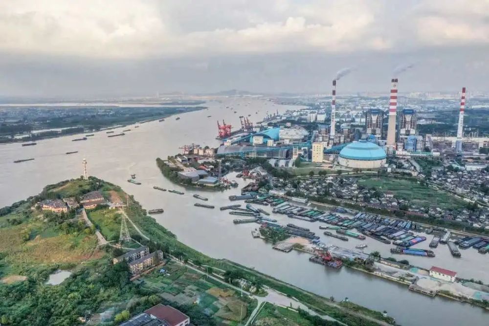 世界从古至今gdp_世界gdp排名2020(3)