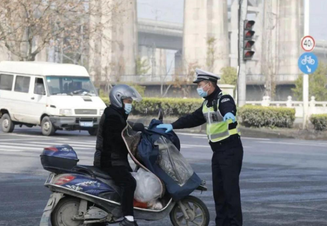 学车宝模拟驾驶软件下载_驾驶拖布车_c1可以驾驶什么车