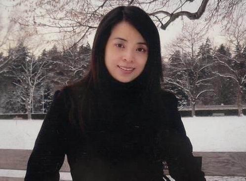 解晓东妻子和儿子的照片曝光,他没有当年的名气,但家庭幸福美满