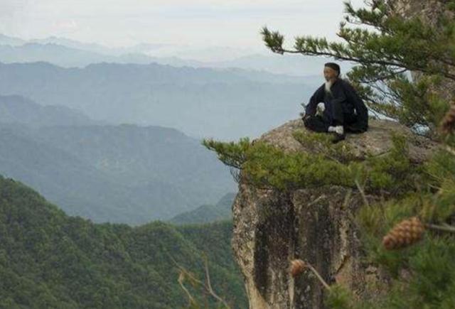 终南山上隐居姑娘,还没有修道成仙,却先败给了2万一月的房租