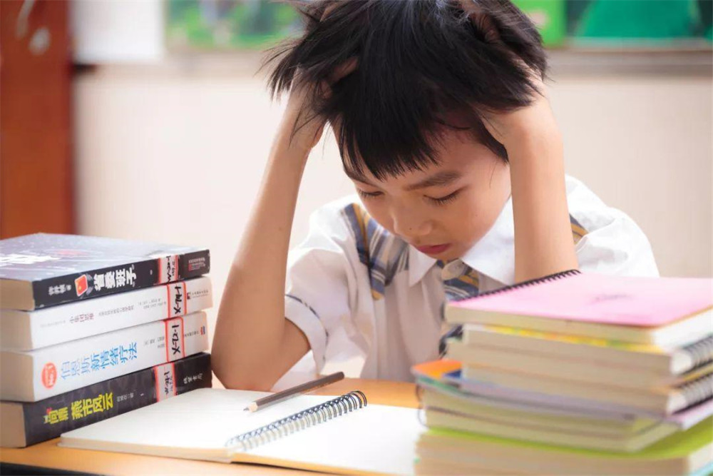 什么忍什么读成语_成语故事简笔画