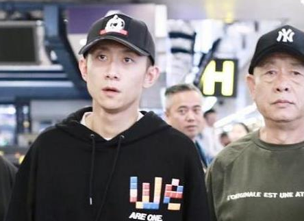 张一山隐瞒了二十多年的父亲终于曝光?原来是他,难怪之前不公开