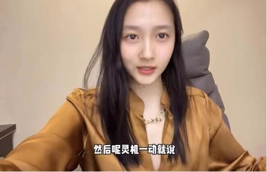 关晓彤cos阿狸,全素颜怼脸拍,看到最后成品:真是便宜鹿晗了