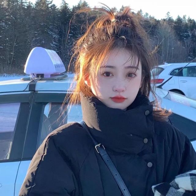 【雪地里的女生头像】"我爱你"的高级表达