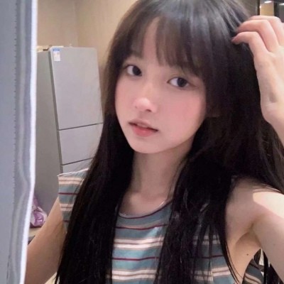 女生头像那就祝你我有数不尽的鲜花和浪漫