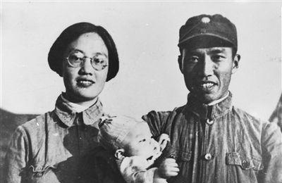 刘志兰:左权牺牲六年后改嫁,一生以左家媳妇自居,赡养