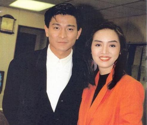 刘德华:被喻可欣自曝恋爱细节,""隐身""20年的朱丽倩赢得婚姻