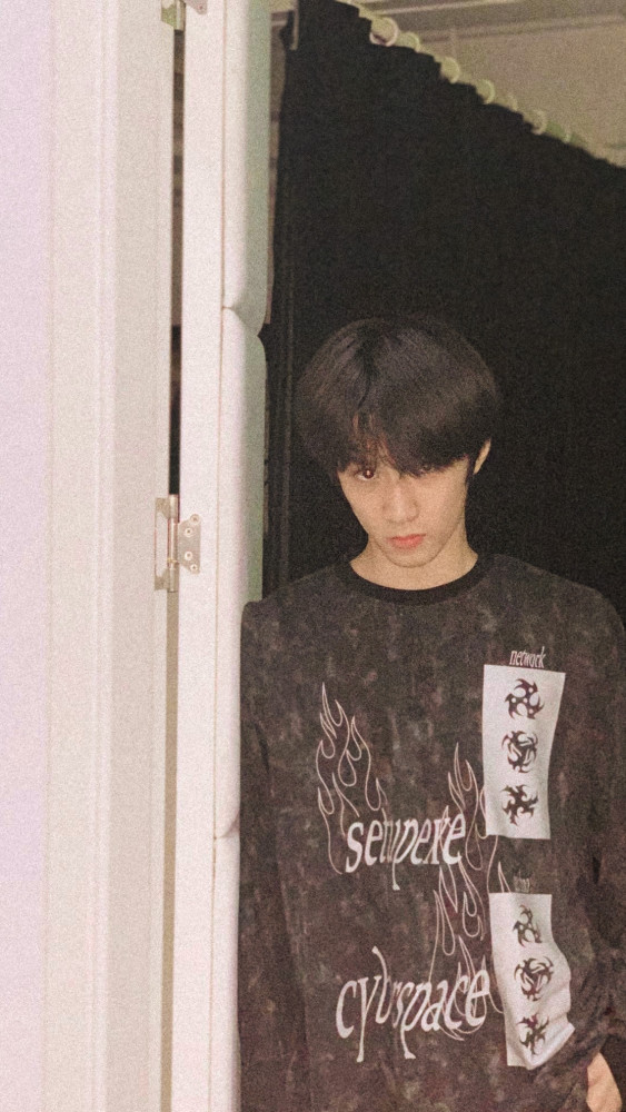 刘耀文绝美壁纸来咯时代少年团