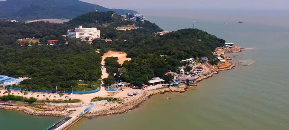 珠海有一座淇澳岛屿,位于珠海凤凰山风景区东北方向五