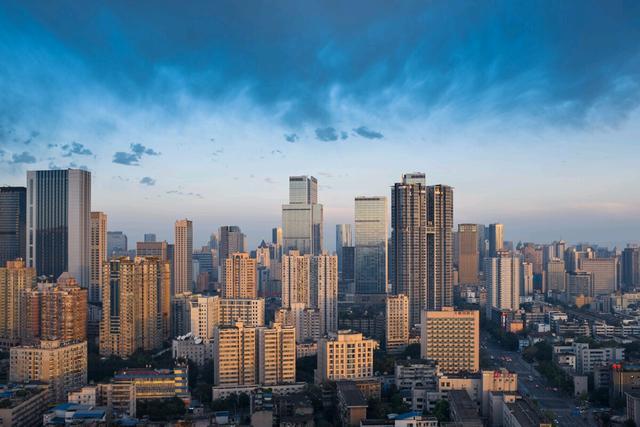 成都重庆gdp2020年总量_中美gdp总量对比2020(2)